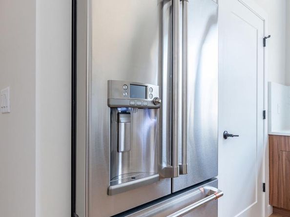 3841 Ridge Avenue, Philadelphia PA 19132