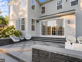8 Shady Pines Drive, Warminster PA 18974