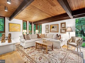 1330 Potomac School Road, Mclean VA 22101