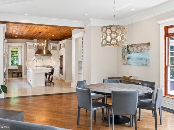 3801 52nd Street NW, Washington DC 20016