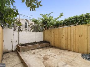 2571 Coral Street, Philadelphia PA 19125
