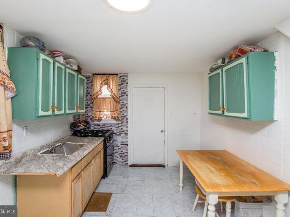 4734 Ella Street, Philadelphia PA 19120