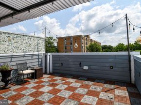 719 12TH Street SE 3, Washington DC 20003