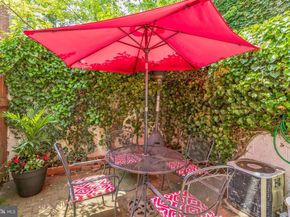 610 Pine Street, Philadelphia PA 19106