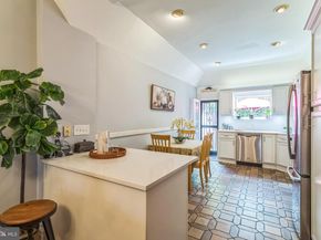 610 Pine Street, Philadelphia PA 19106