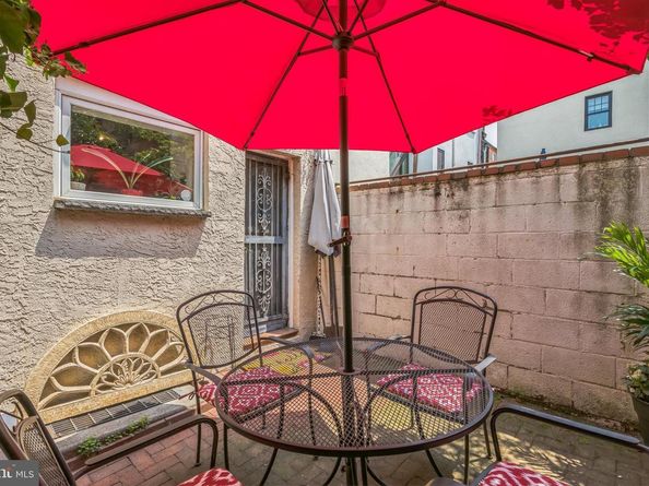 610 Pine Street, Philadelphia PA 19106