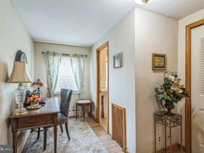 610 Pine Street, Philadelphia PA 19106