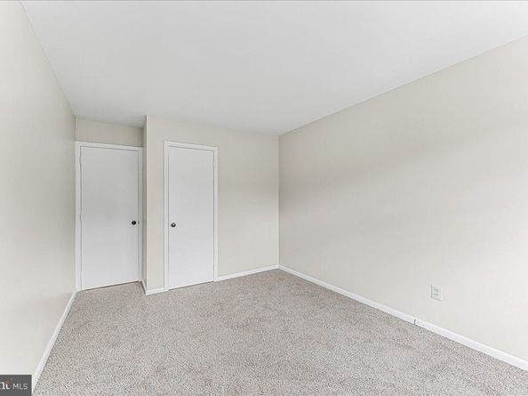 383 Lakeside Road 102, Ardmore PA 19003