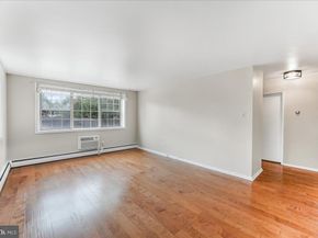 383 Lakeside Road 102, Ardmore PA 19003