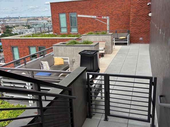 1211 Van Street SE 310, Washington DC 20003