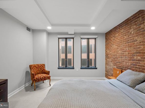 1045 31st Street NW 302, Washington DC 20007
