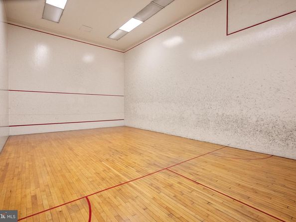 1045 31st Street NW 302, Washington DC 20007