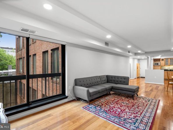 1045 31st Street NW 302, Washington DC 20007