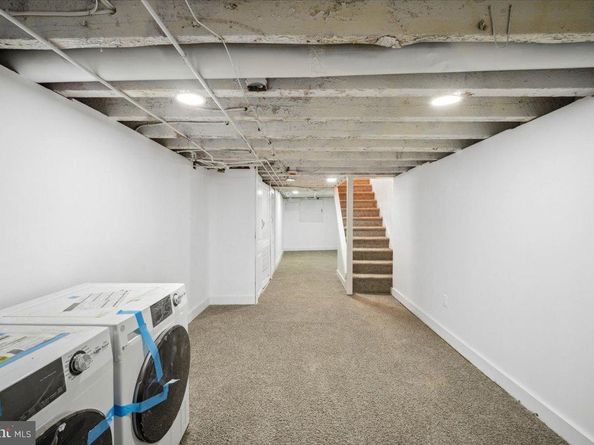 427 W Shunk Street, Philadelphia PA 19148