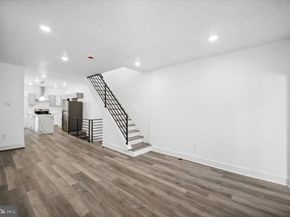 427 W Shunk Street, Philadelphia PA 19148