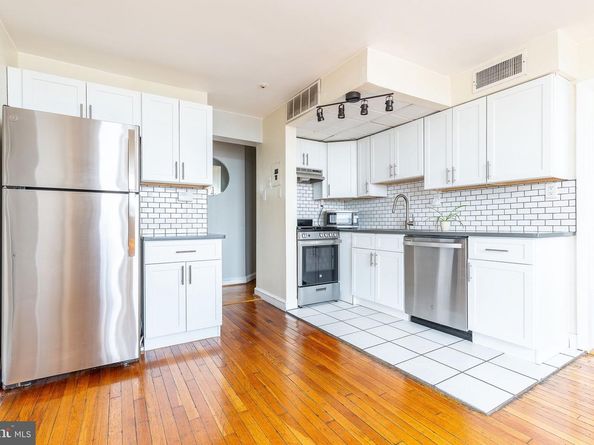 2135 Walnut Street 803, Philadelphia PA 19103