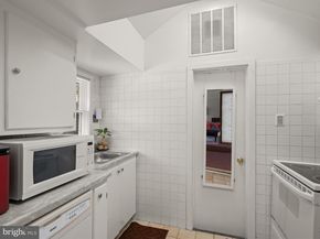 3137 18TH Street NE, Washington DC 20018