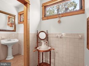 3137 18TH Street NE, Washington DC 20018