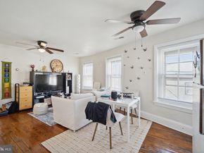 4417 Baker Street, Philadelphia PA 19127
