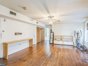 4417 Baker Street, Philadelphia PA 19127