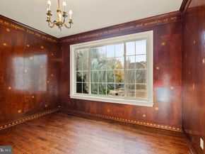 4015 N Randolph Street, Arlington VA 22207