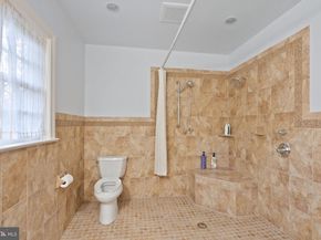 4015 N Randolph Street, Arlington VA 22207