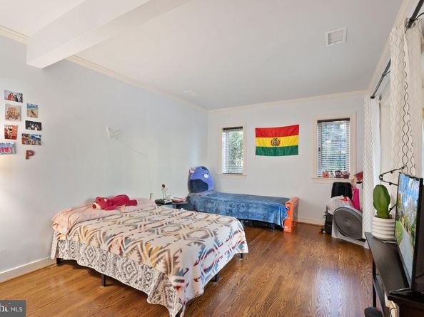 4015 N Randolph Street, Arlington VA 22207