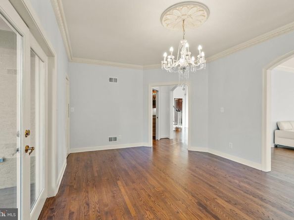 4015 N Randolph Street, Arlington VA 22207