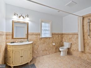 4015 N Randolph Street, Arlington VA 22207