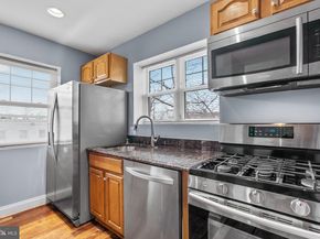 3866 9TH Street SE 201, Washington DC 20032