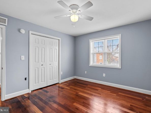 3866 9TH Street SE 201, Washington DC 20032