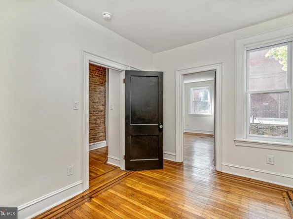 4622 Locust Street, Philadelphia PA 19139