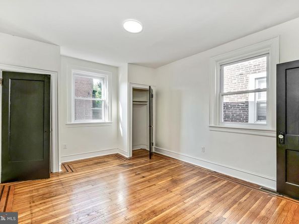 4622 Locust Street, Philadelphia PA 19139