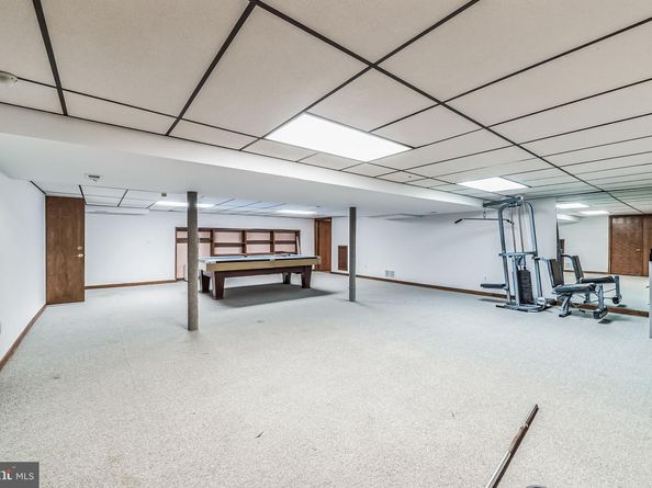 468 Long Lane, Huntingdon Valley PA 19006