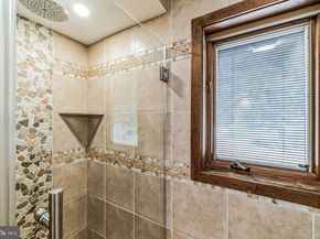 468 Long Lane, Huntingdon Valley PA 19006