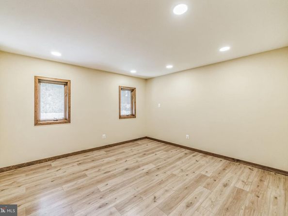 468 Long Lane, Huntingdon Valley PA 19006