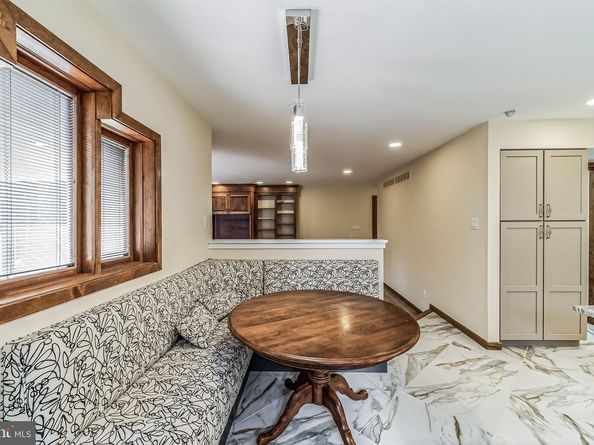468 Long Lane, Huntingdon Valley PA 19006