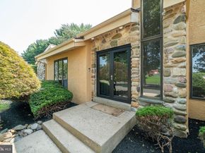468 Long Lane, Huntingdon Valley PA 19006