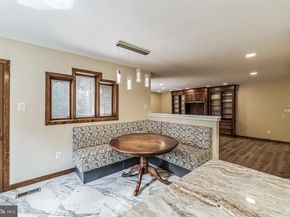 468 Long Lane, Huntingdon Valley PA 19006
