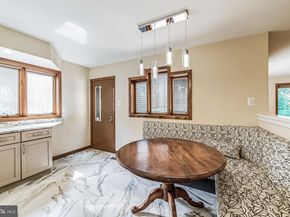 468 Long Lane, Huntingdon Valley PA 19006