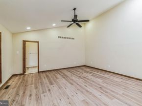 468 Long Lane, Huntingdon Valley PA 19006