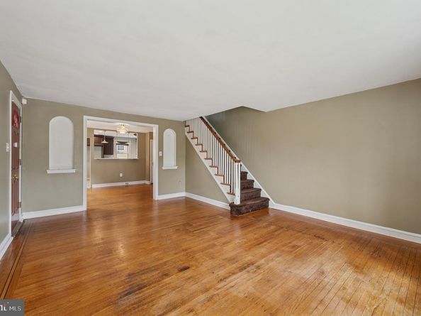 6504 Oxford Avenue, Philadelphia PA 19111