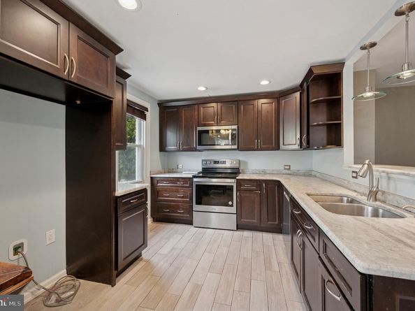6504 Oxford Avenue, Philadelphia PA 19111