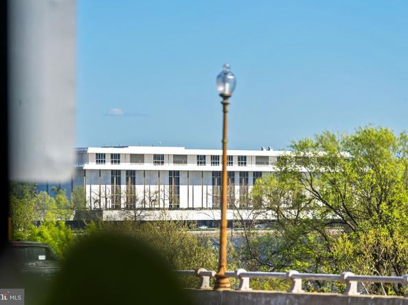 3303 Water Street NW 4L, Washington DC 20007