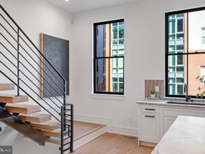 250 N 2nd St, Philadelphia PA 19106
