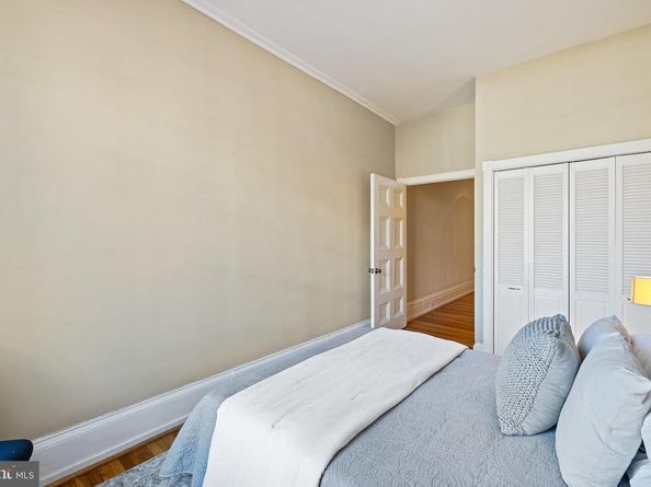 1008-20 Spruce Street 3F, Philadelphia PA 19107