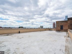 1008-20 Spruce Street 3F, Philadelphia PA 19107