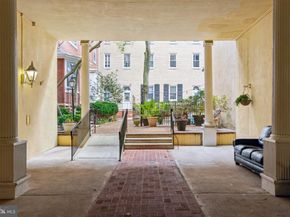 1008-20 Spruce Street 3F, Philadelphia PA 19107