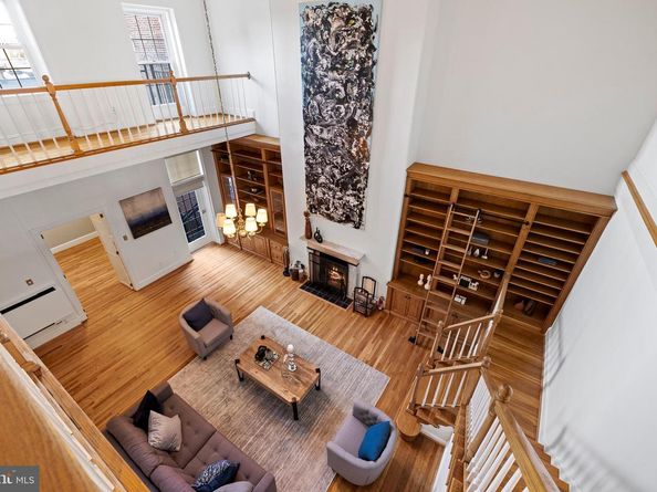 1008-20 Spruce Street 3F, Philadelphia PA 19107