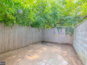 2533 N Lee Street, Philadelphia PA 19125